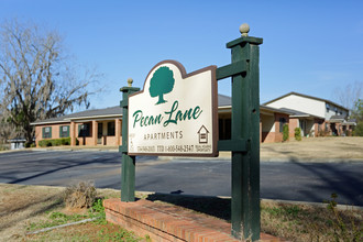 Pecan Lane in Hayneville, AL - Building Photo - Building Photo