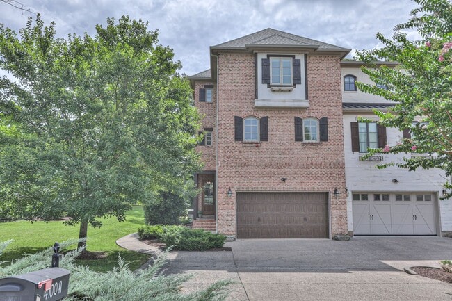 property at 4100A Oriole Pl