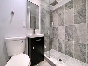 733 Park Ave in Hoboken, NJ - Building Photo - Building Photo