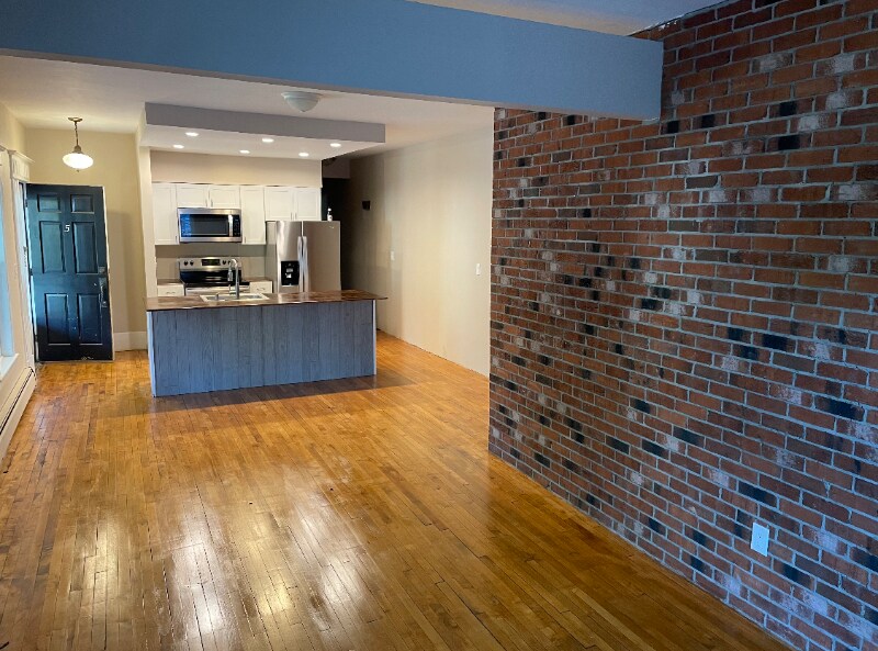 425 Prospect Ave-Unit -5 in East Aurora, NY - Building Photo