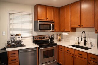 1900 Mitchell Terrace in St. Louis, MO - Building Photo - Building Photo