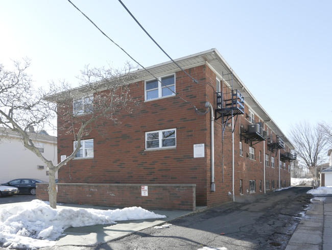 528-532 Richmond St in Elizabeth, NJ - Building Photo - Primary Photo