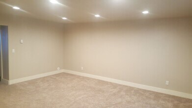 342 W 1st S in Rexburg, ID - Building Photo - Building Photo