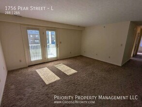 1756 Pear St in Harrisonburg, VA - Building Photo - Building Photo