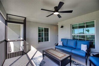 12390 Wellen Golf St-Unit -204 in Venice, FL - Building Photo - Building Photo