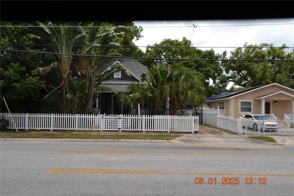 1006 E 21st Ave in Tampa, FL - Building Photo