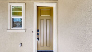 2782 Sassy St in Santa Rosa, CA - Building Photo - Building Photo