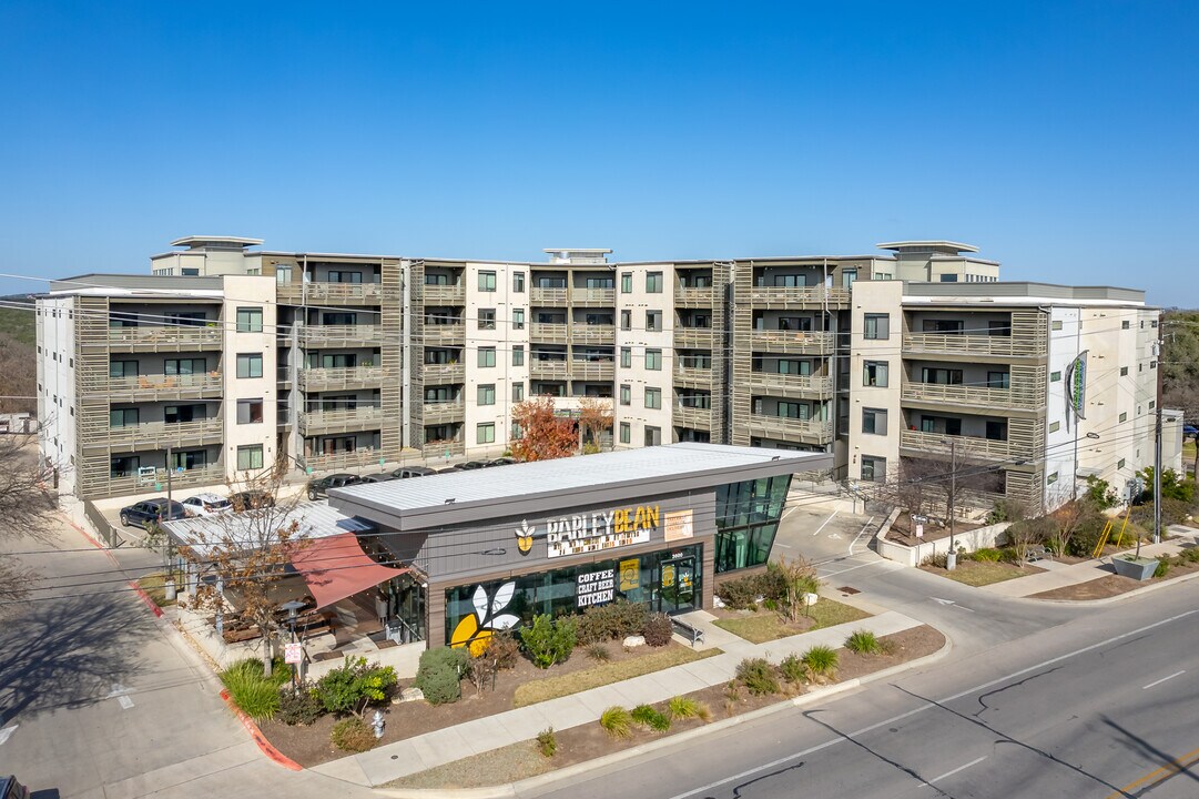 Greenview on Barton Creek in Austin, TX - Building Photo