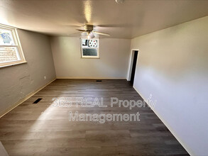 1227 12th Ave in Greeley, CO - Building Photo - Building Photo