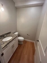 816 Brayton Point Rd in Somerset, MA - Building Photo - Building Photo