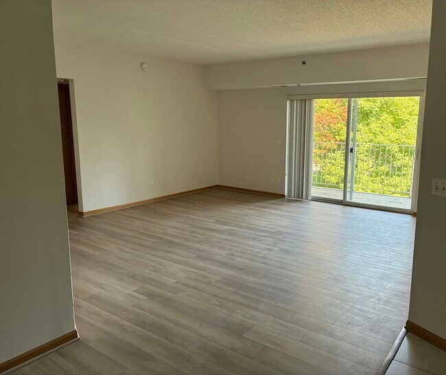 property at 927 Elderberry Cir