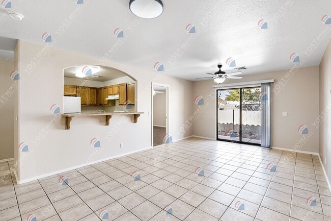 1915 N Avenida De Palmas in Casa Grande, AZ - Building Photo - Building Photo