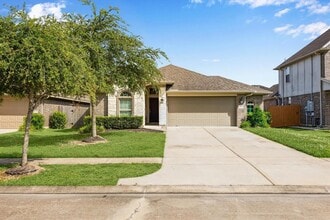 4812 La Piedra Ln in League City, TX - Building Photo - Building Photo
