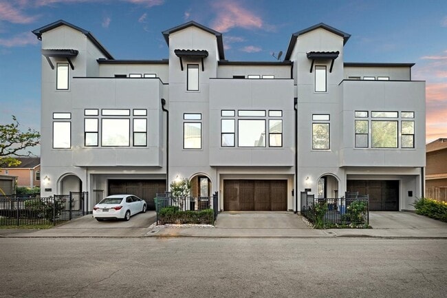 property at 407 Fowler St