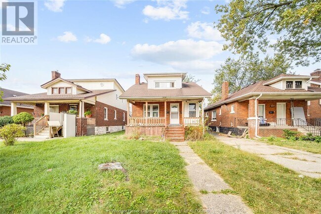 1531 Windsor Ave in Windsor, ON - Building Photo - Building Photo