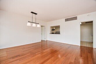 5150 Hidalgo St in Houston, TX - Building Photo - Building Photo