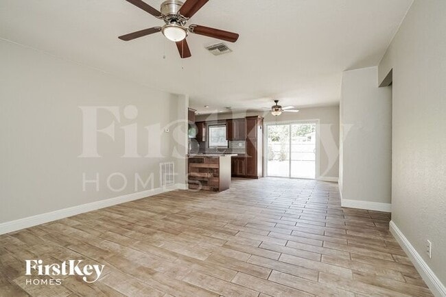 1150 April Ln in North Fort Myers, FL - Building Photo - Building Photo