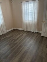 127 Lakeview Ave in Lantana, FL - Building Photo - Building Photo