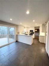 37445 Fawn Path Dr in Solon, OH - Building Photo - Building Photo
