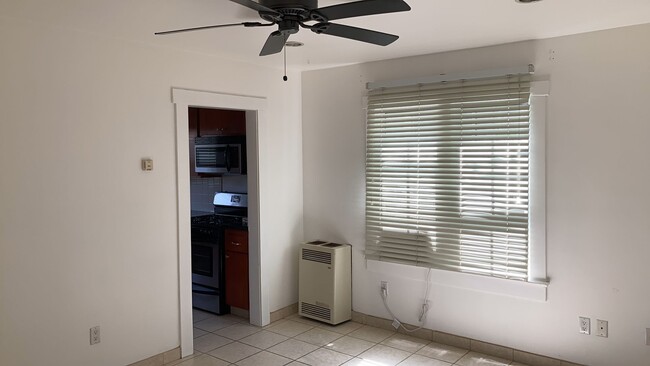 820 Temple Ave in Long Beach, CA - Building Photo - Building Photo