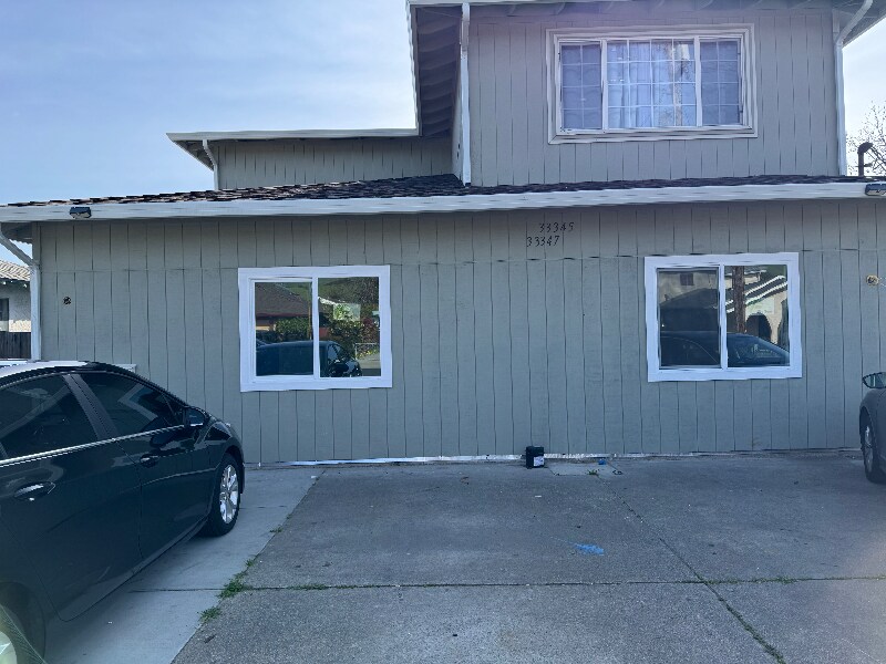 33343 5th St in Union City, CA - Foto de edificio