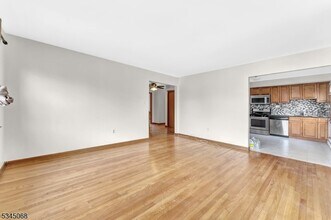 124 Roosevelt Ave in Cranford, NJ - Building Photo - Building Photo