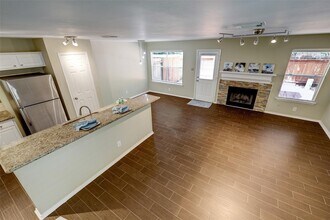 117 N Villa Oaks Dr in Spring, TX - Building Photo - Building Photo