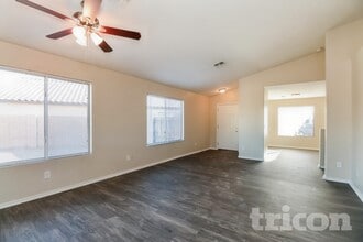 1602 S 65th Glen in Phoenix, AZ - Building Photo - Building Photo