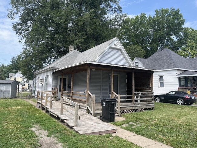 property at 317 N Weller St