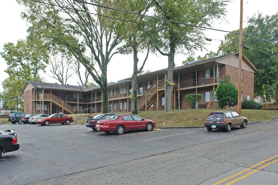 Studio I & II Apartments in Nashville, TN - Building Photo