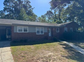 109 Simmons Rd in Statesboro, GA - Building Photo