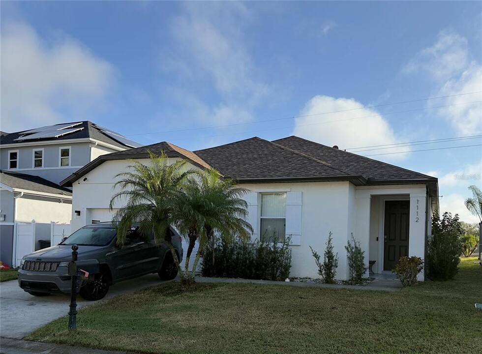 1112 Pine Ridge Dr in Davenport, FL - Building Photo