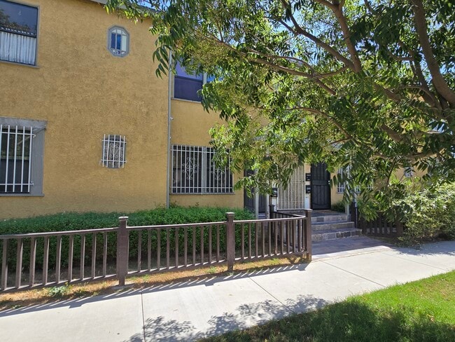 3454 West Blvd, Unit 3454 WEST BLVD