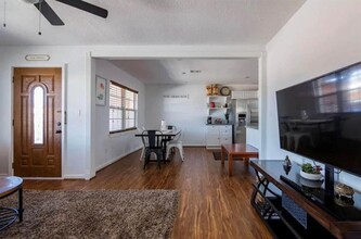 9305 Emnora Ln in Houston, TX - Building Photo - Building Photo