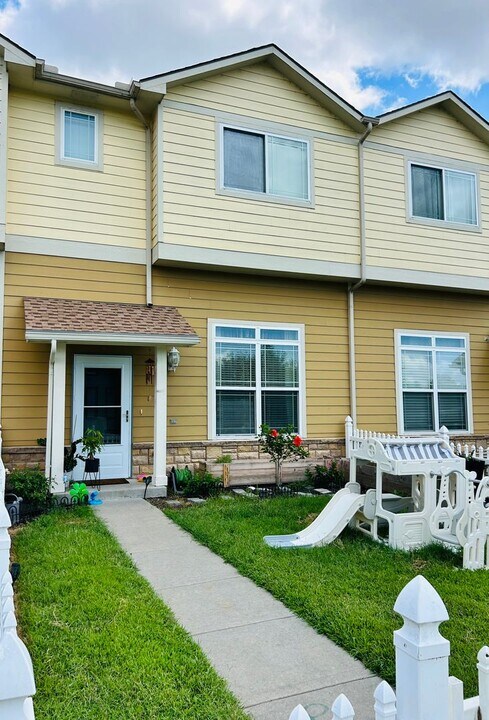 58 Fuller Cir in Junction City, KS - Building Photo