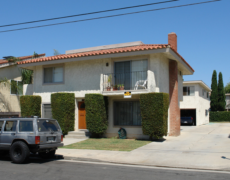 16782 Hoskins St in Huntington Beach, CA - Building Photo