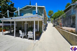 1716 Grafton St in Los Angeles, CA - Building Photo - Building Photo
