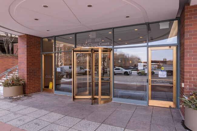 CityView Condominiums in Chicago, IL - Foto de edificio - Building Photo