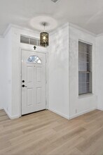 2642 Grayson Way in San Antonio, TX - Building Photo - Building Photo