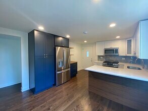 6101 N Paulina St, Unit 3 in Chicago, IL - Building Photo - Building Photo