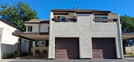 1437 Robin Ln in El Cajon, CA - Building Photo - Building Photo