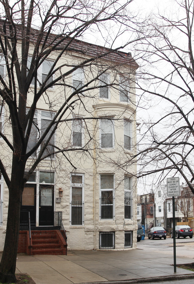 2501 Maryland Ave in Baltimore, MD - Building Photo - Building Photo