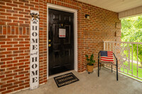 Admiral Place Apartments in Shelbyville, TN - Building Photo - Building Photo