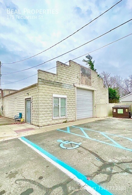 175 Tecumseh St in Dundee, MI - Building Photo - Building Photo
