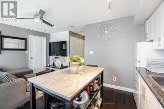 2035-2035 Sheppard Ave E in Toronto, ON - Building Photo - Building Photo
