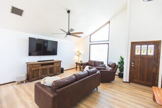 3008 Sundown Rd in Las Cruces, NM - Building Photo - Building Photo