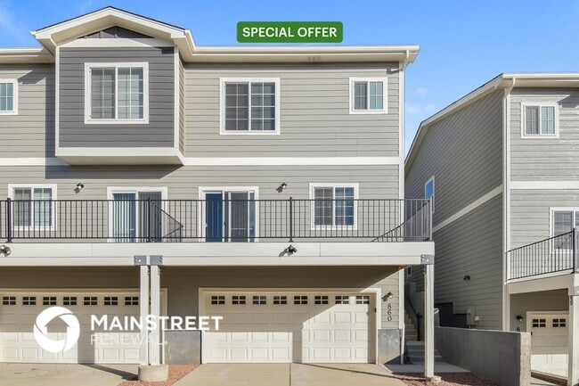 property at 860 Promontory Rock Grv
