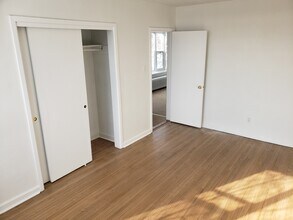 55 Blake St in Barrie, ON - Building Photo - Building Photo