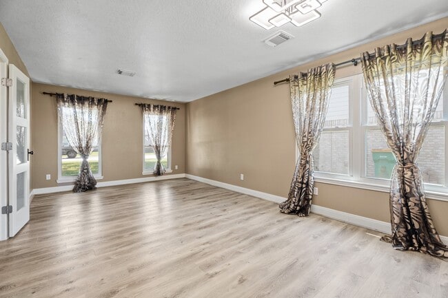 5817 Vineyard Hill Dr in Pearland, TX - Building Photo - Building Photo