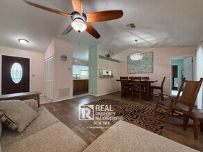 9006 Lismore Ct in Weeki Wachee, FL - Building Photo - Building Photo